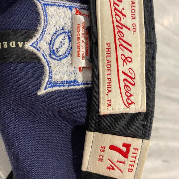 Mitchell & Ness NFL New York Giants Throwback Hat, 70s Logo Size 7 1/4 - Picture 5 of 5